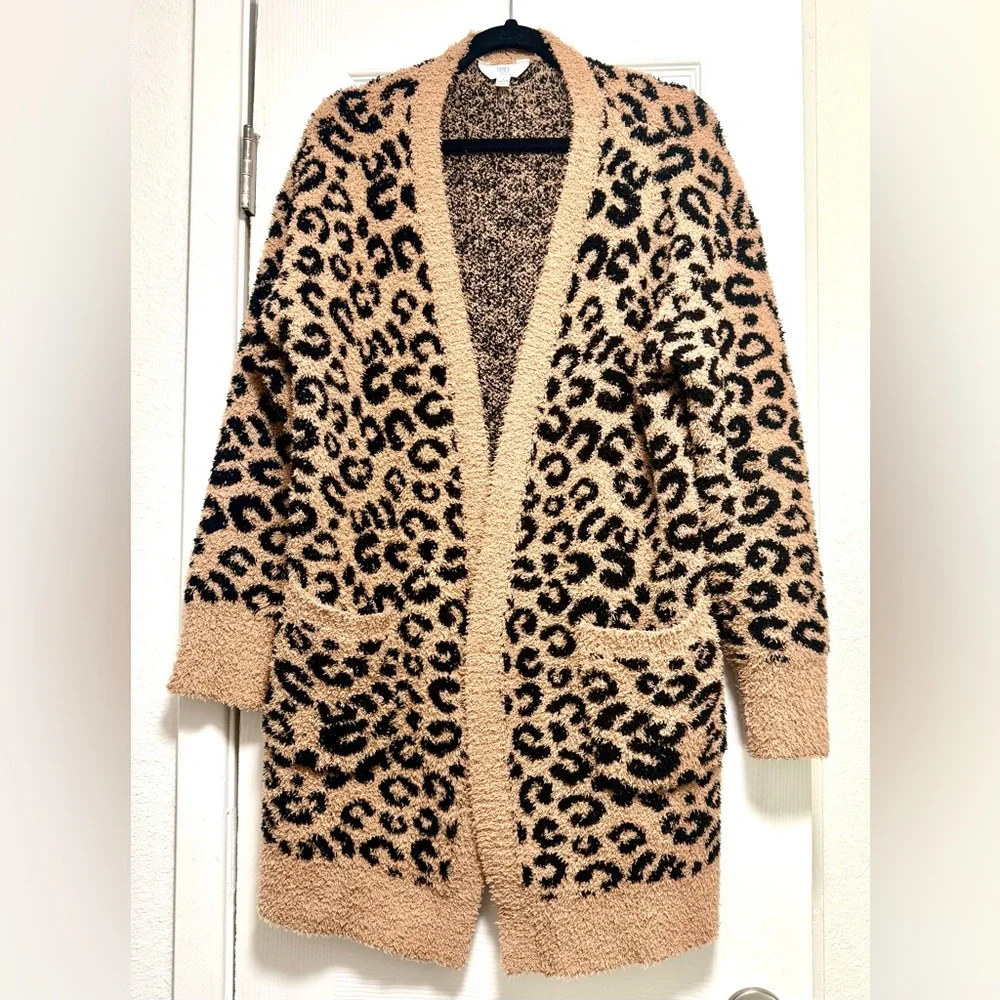 Super Soft Animal Print Cardigan - Picture 10 of 11